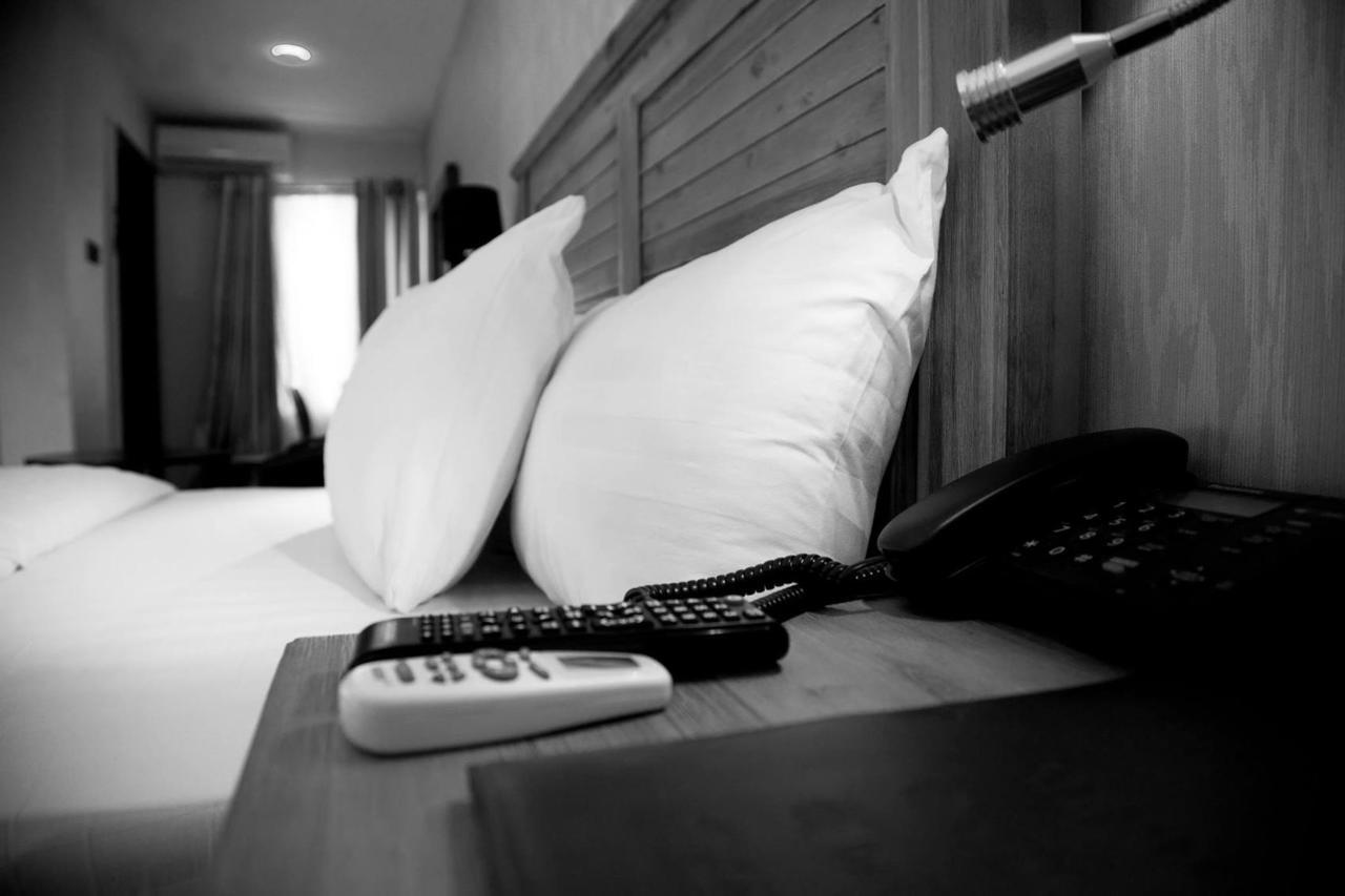 Villa Toscana Hotel And Suits Lagos Zewnętrze zdjęcie