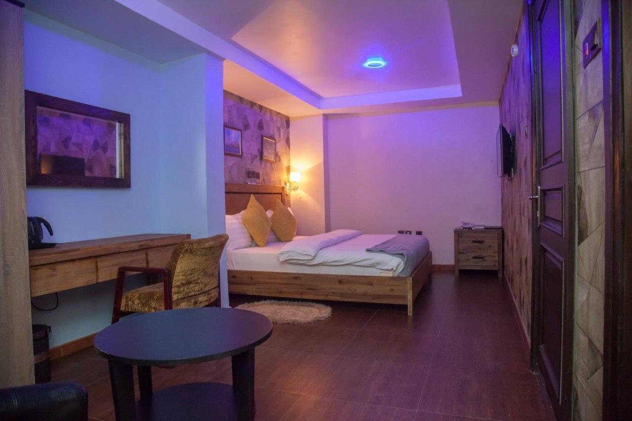 Villa Toscana Hotel And Suits Lagos Zewnętrze zdjęcie